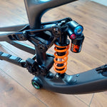 Hope HB916 Frame / Fox DHX2